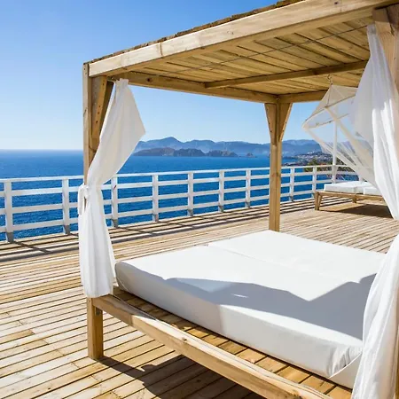 Villa Exclusive Seafront Villa,private Pool,gym,bbq *
