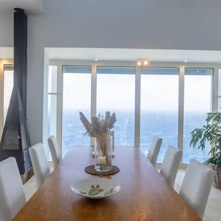 Exclusive Seafront Villa,private Pool,gym,bbq Villa *