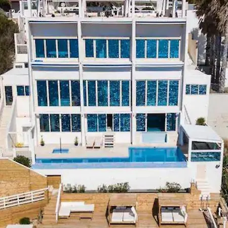Villa Exclusive Seafront Villa,private Pool,gym,bbq El Toro (Mallorca)